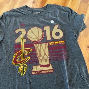 2016 Cleveland Cavaliers NBA champs tee, size M
